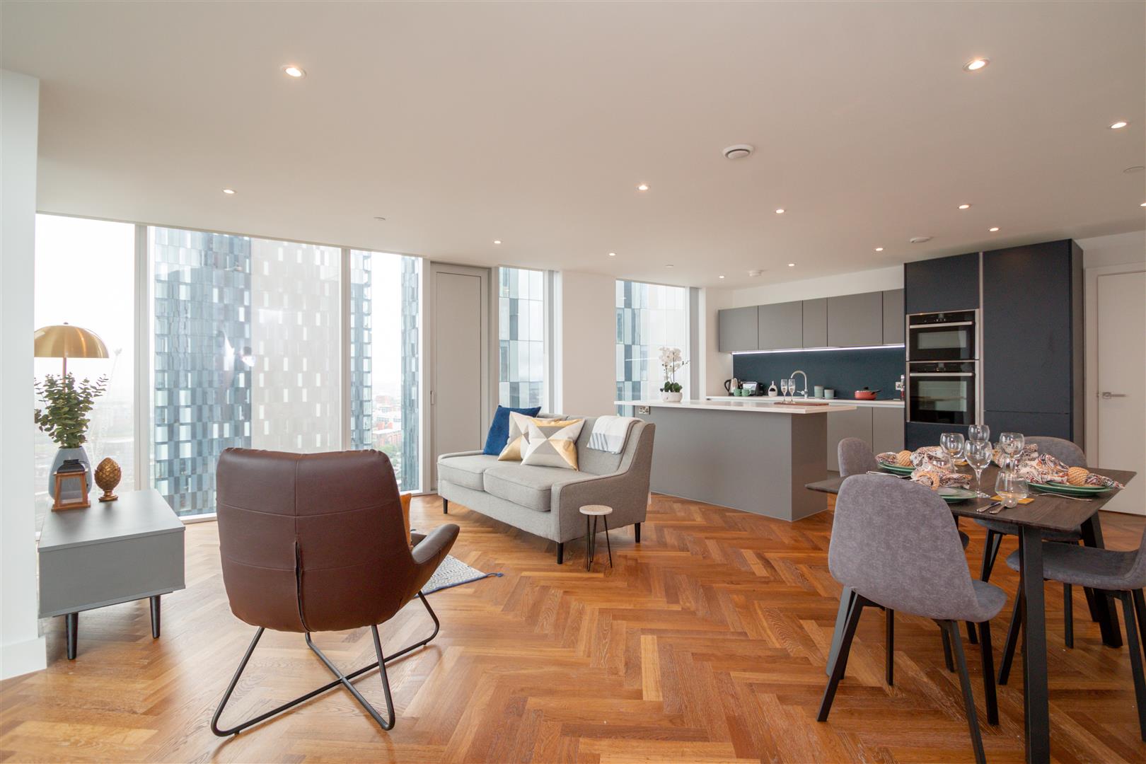 2 Bedroom Apartment To Rent image 1